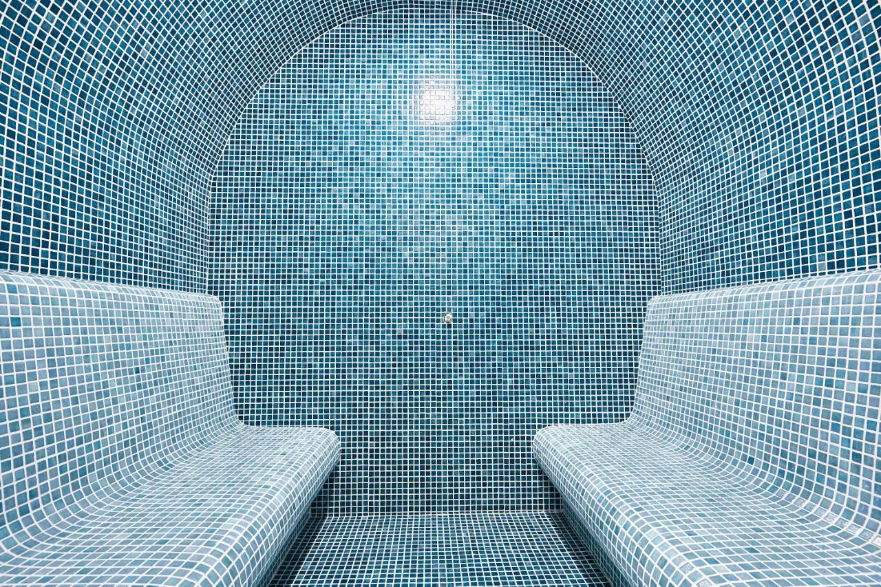 Green Tower Hotel Tbilissi Extérieur photo